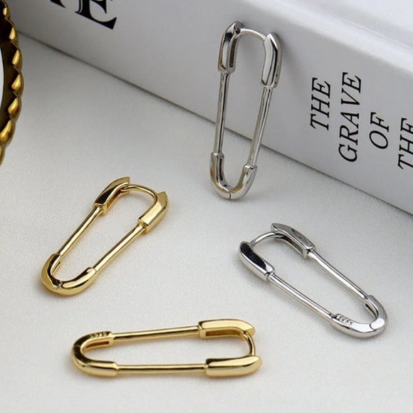 COPY - *NEW 925 Sterling Silver Paper Clip Pin Earrings - Picture 1 of 6